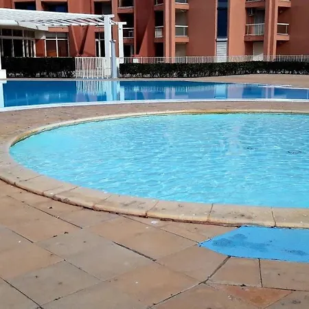 Face A La Mer Apartment *